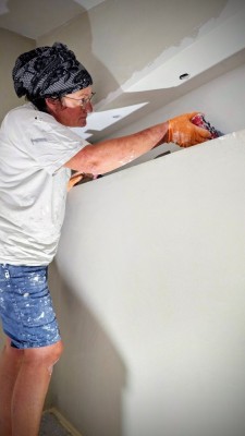 niche-beton-cire-renovation-salle-de-douche-cherbo__